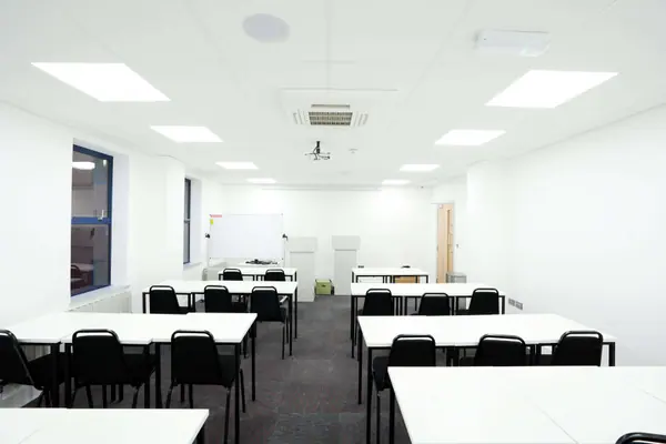 Regent House image 15